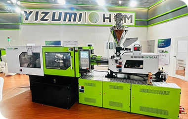 YIZUMI Shows Strength with Star Products at Plastindia 2023